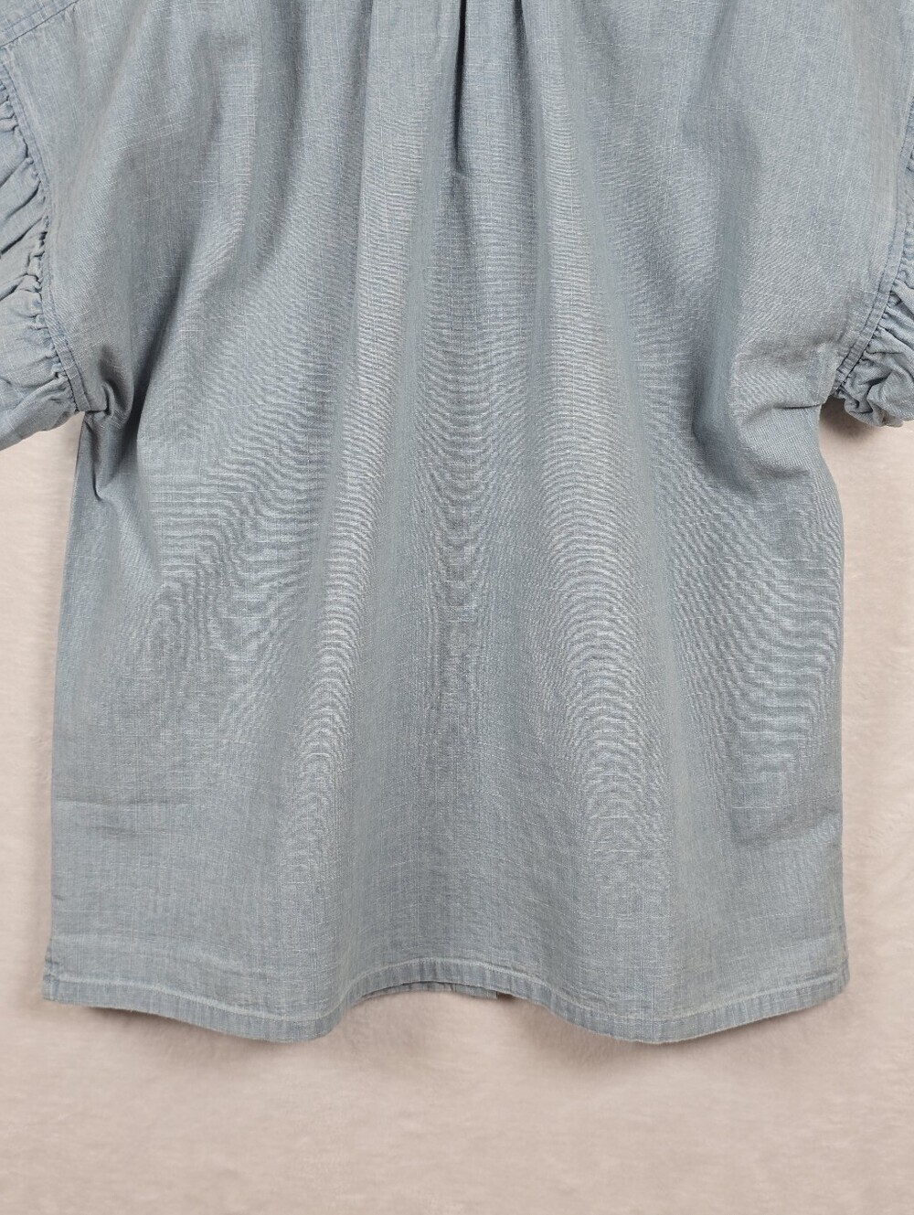 Trovata Birds of Paradis Marianne B Chambray Ruffle Sleeve Shirt S Button Down - Picture 10 of 15